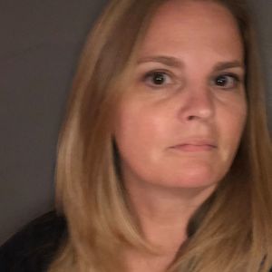 Meet your Posher, Evelyn